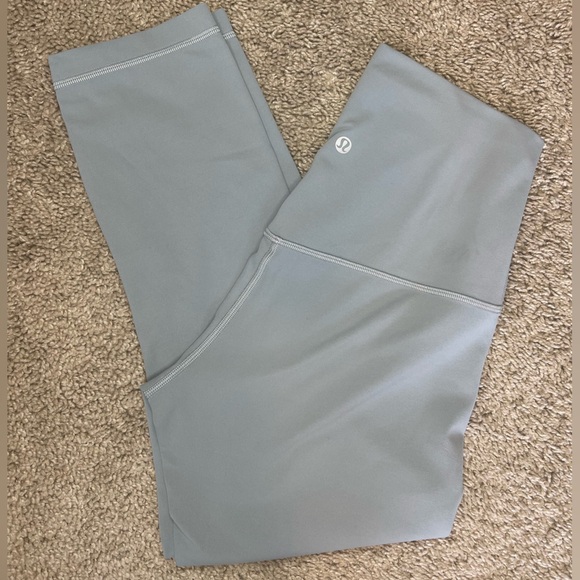 Lululemon Pants - Lululemon Athletica Light Gray High Waist Cropped Leggings Size 6